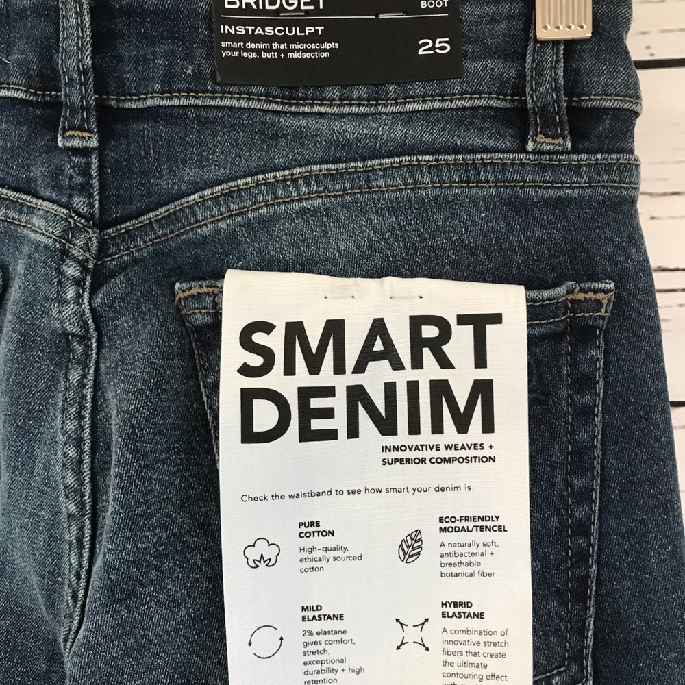 DL1961 Bridget Boot Cut Jeans - Picture 3 of 4
